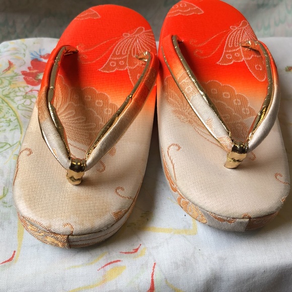 Imported from Japan zori and purse set for little girl - Picture 3 of 9